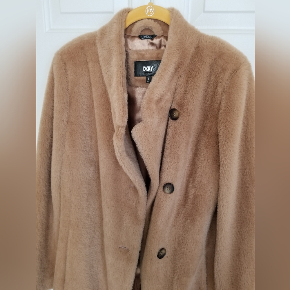 DKNY Women's Wool Coat NEW - Picture 5 of 10